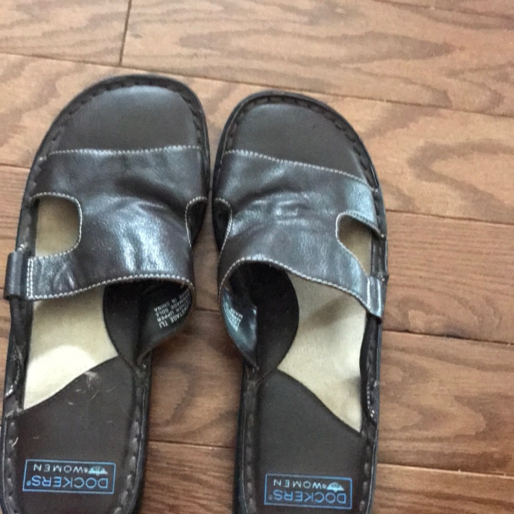 Dockers Sandals